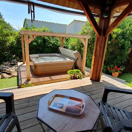 A Vigna Vecchia D'hotes Bed & Breakfast 4*