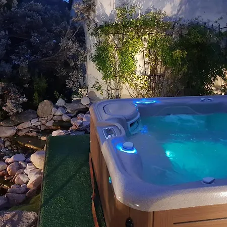 Bed & Breakfast A Vigna Vecchia D'hotes 4*