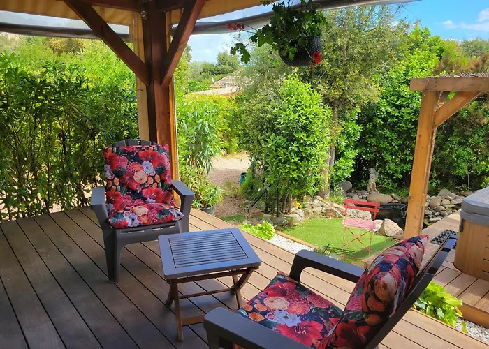 A Vigna Vecchia D'hotes Bed & Breakfast 4*